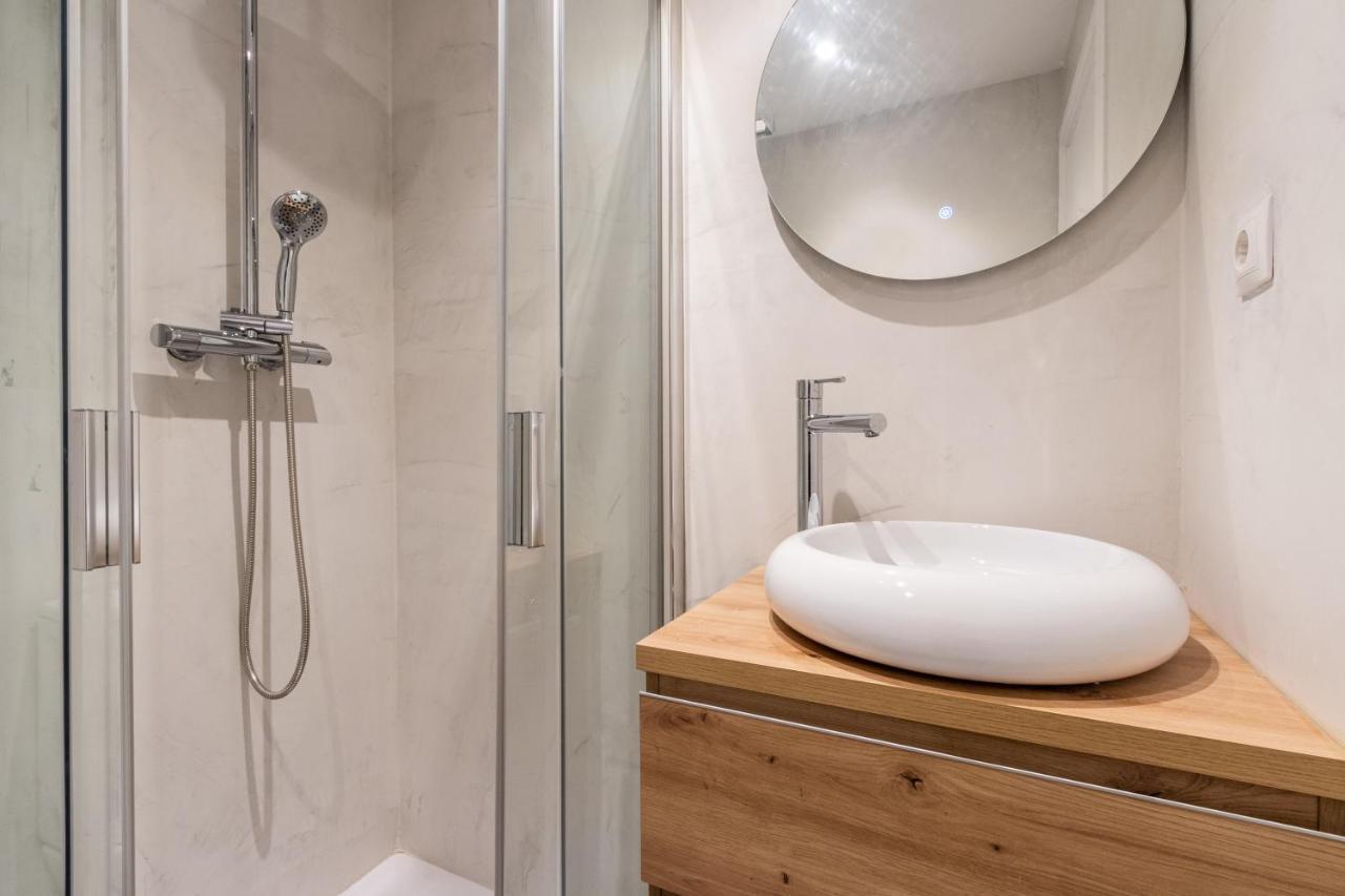 Exclusive Apartments Barcelona 4 Personas Torrella Terrassa Extérieur photo