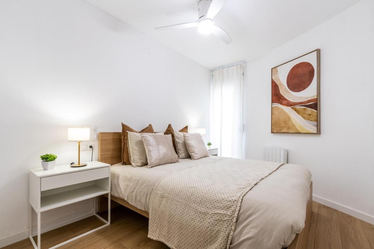 Exclusive Apartments Barcelona 4 Personas Torrella Terrassa Extérieur photo