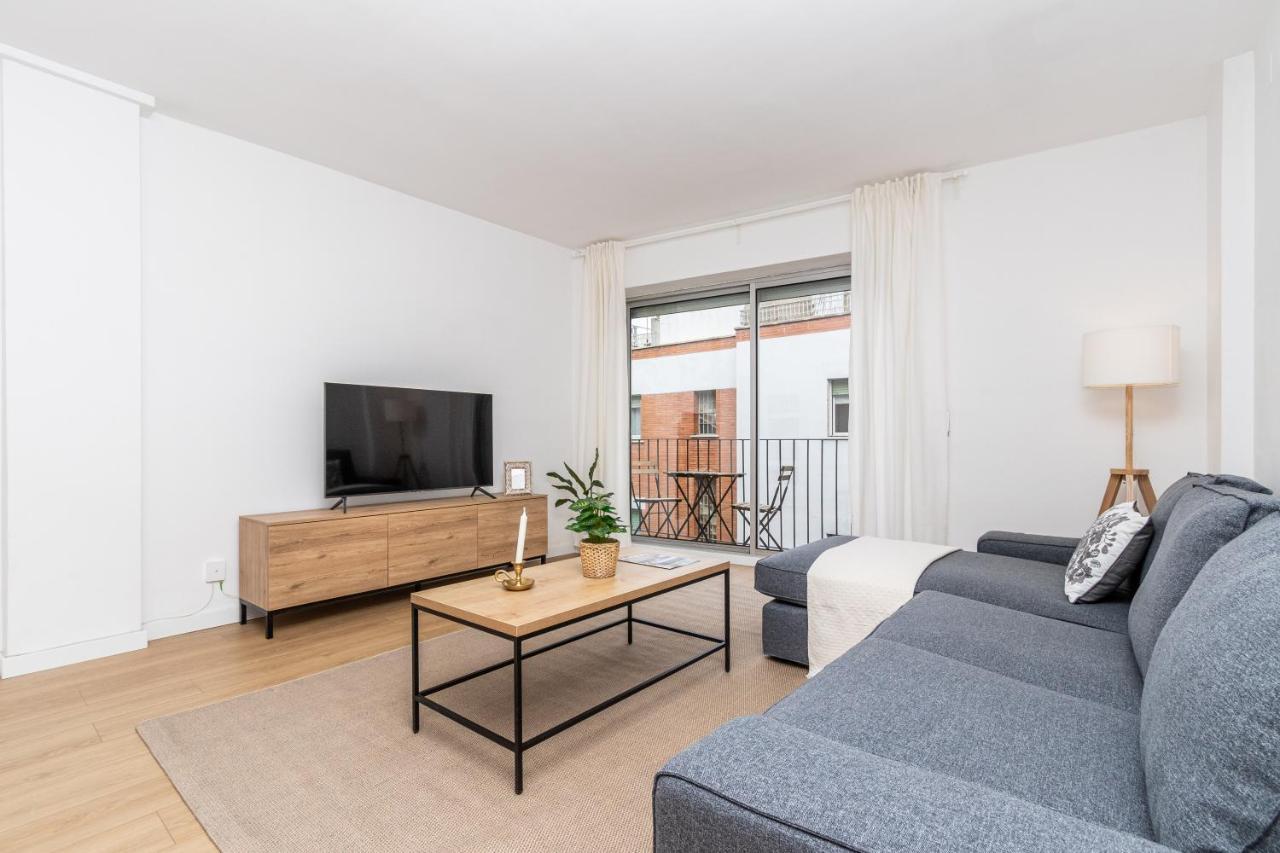 Exclusive Apartments Barcelona 4 Personas Torrella Terrassa Extérieur photo